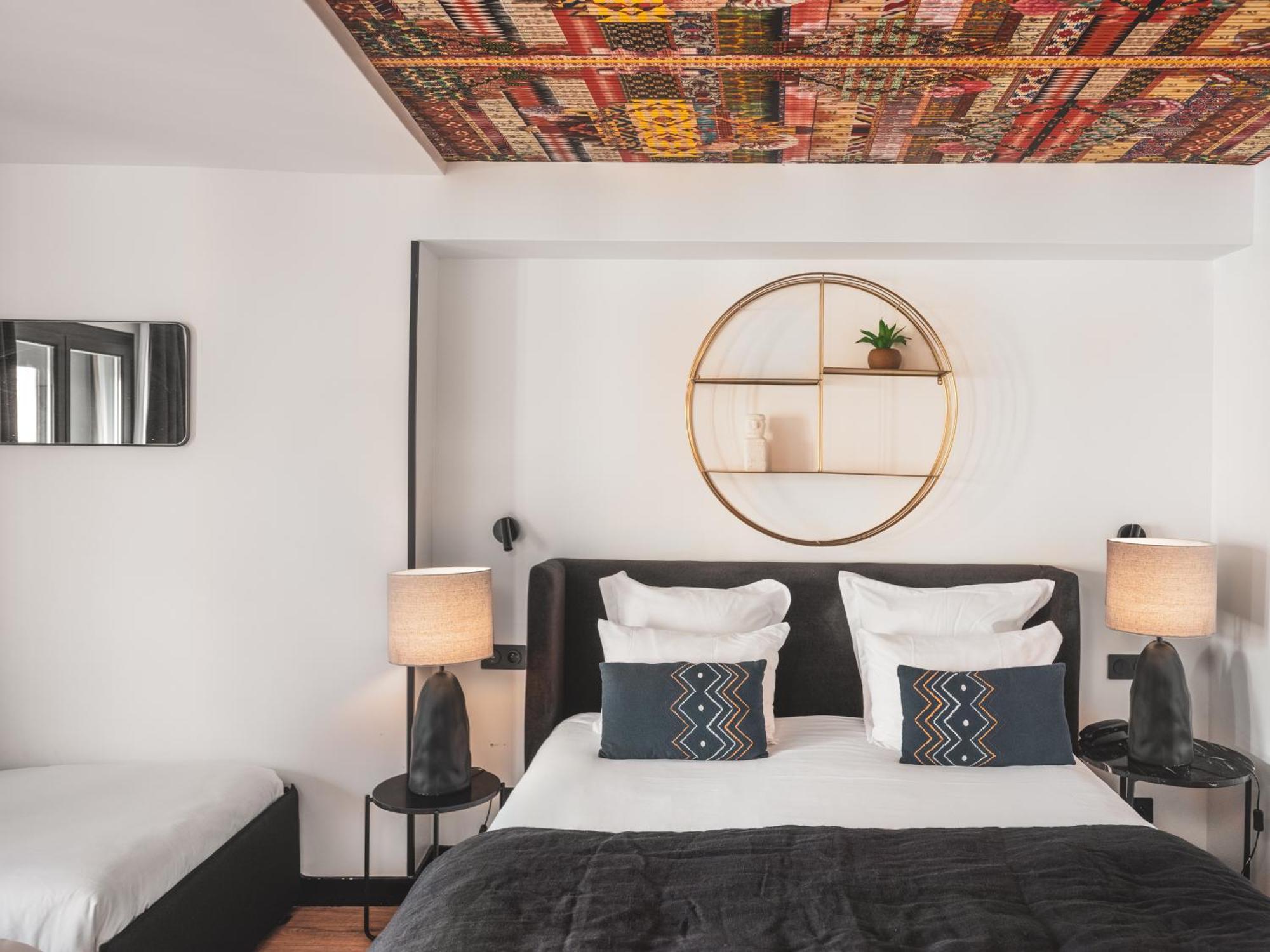 โฮเต็ล ดิ ออริจินัล ลา โรเชล วิเยอ ปอร์ แซ็งฌ็อง ดาคร์ Hotel ลาโรแชล ภายนอก รูปภาพ